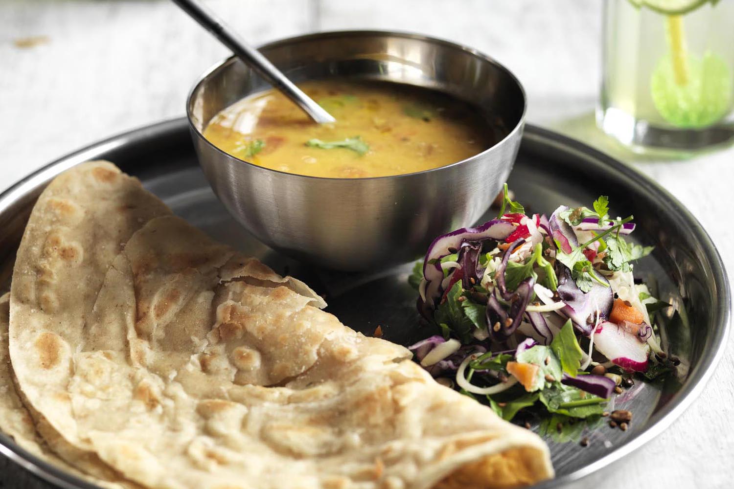 Asha's Tarka Dal & Roti - Mains Recipe