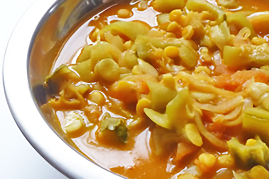 Baghari Turaiaur Chane ki Dal ka Saalan - Mains Recipe