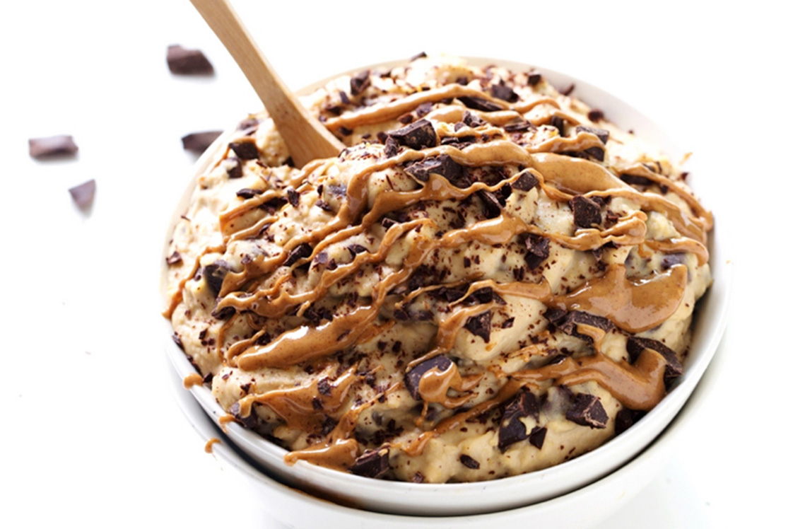 Peanut Butter Chocolate Chip Dessert Hummus - Desserts Recipe
