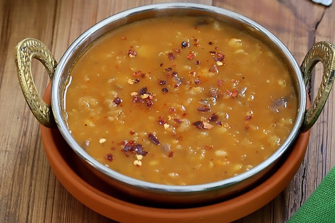 Kashmiri Dal - Mains, Salads, Soups & Stews Recipe