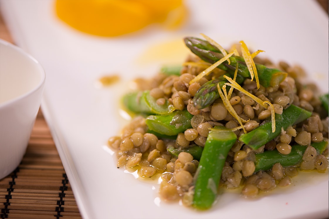 Marinated Asparagus with Lemon & Lentils - Mains Recipe