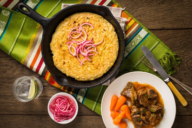 Peru, Short rib stew tacu tacu