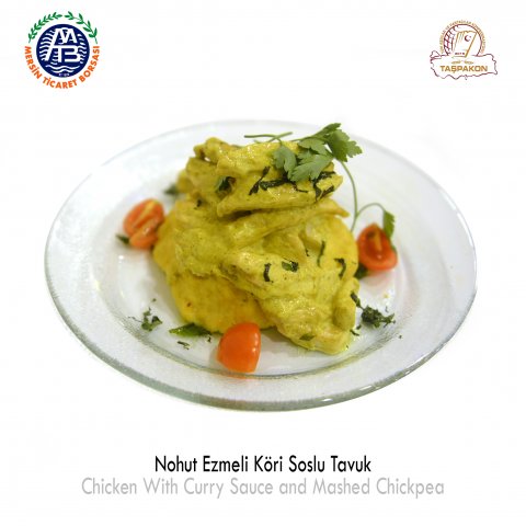 Chicken with Curry Sauce and Mashed Chickpea